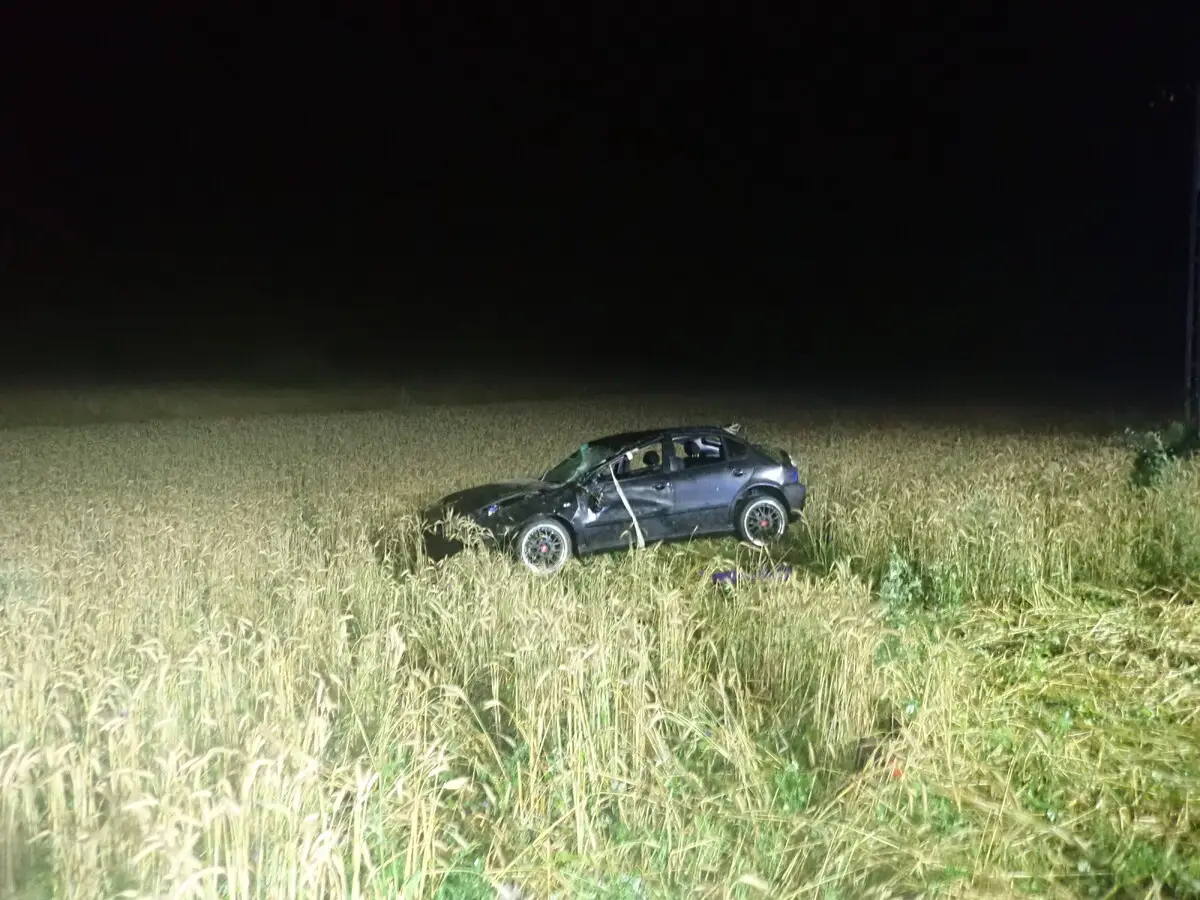 Wypadek drogowy w Niegowie – Policja podkreśla znaczenie ostrożności
